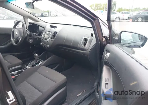 2017 Kia Forte Lx из США, поврежденный, VIN 3KPFK4A77HE086630